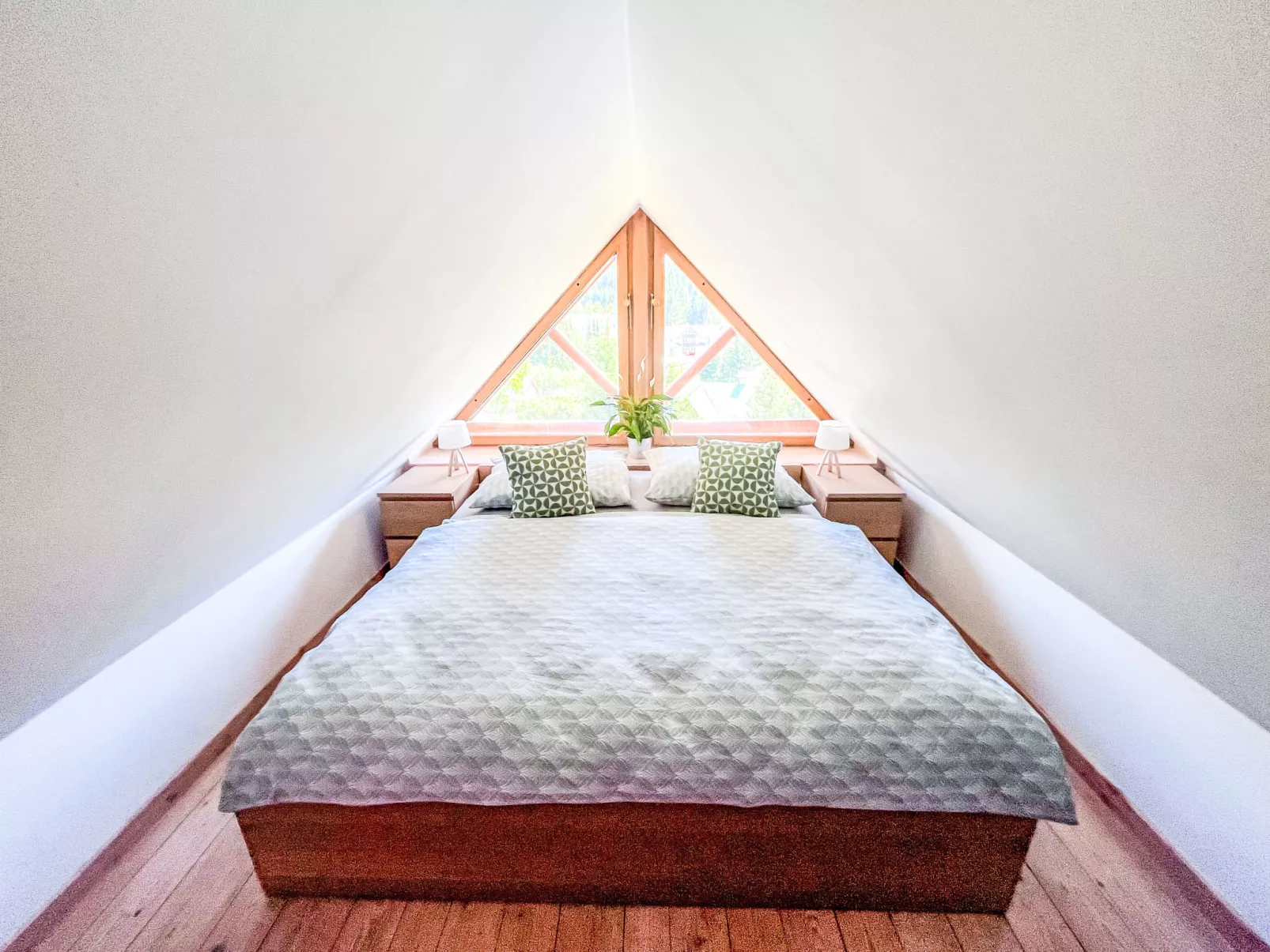 Sachrův Kopec-Dedans