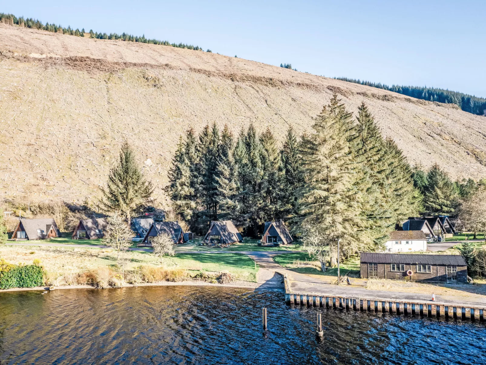 Pine Needle Lodge-Dehors