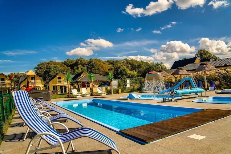 Domek piętrowy 6-osobowy Ustronie Morskie-Schwimmbad