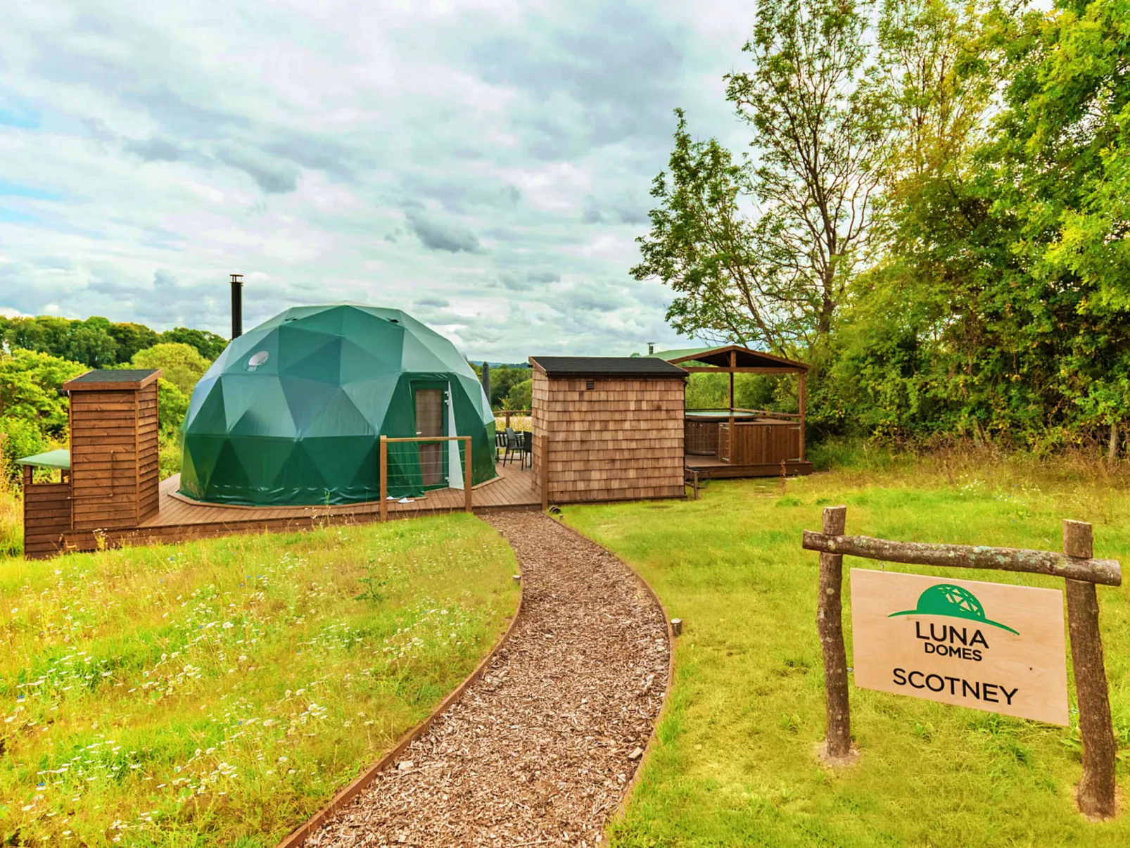 Scotney Luxury Dome-Draußen