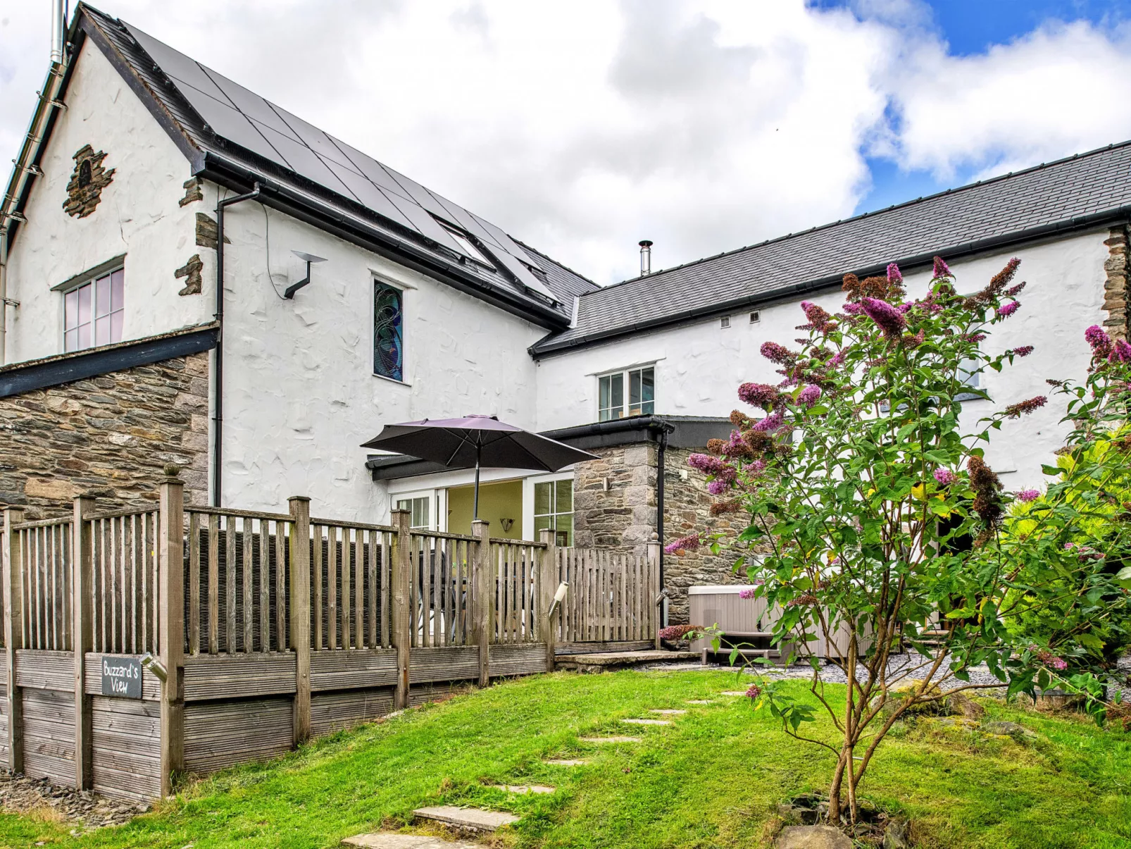 Buzzards View-Dehors