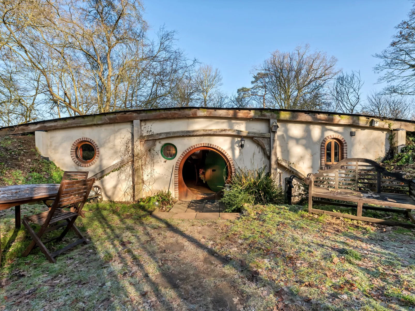 Pod Hollow - Outside