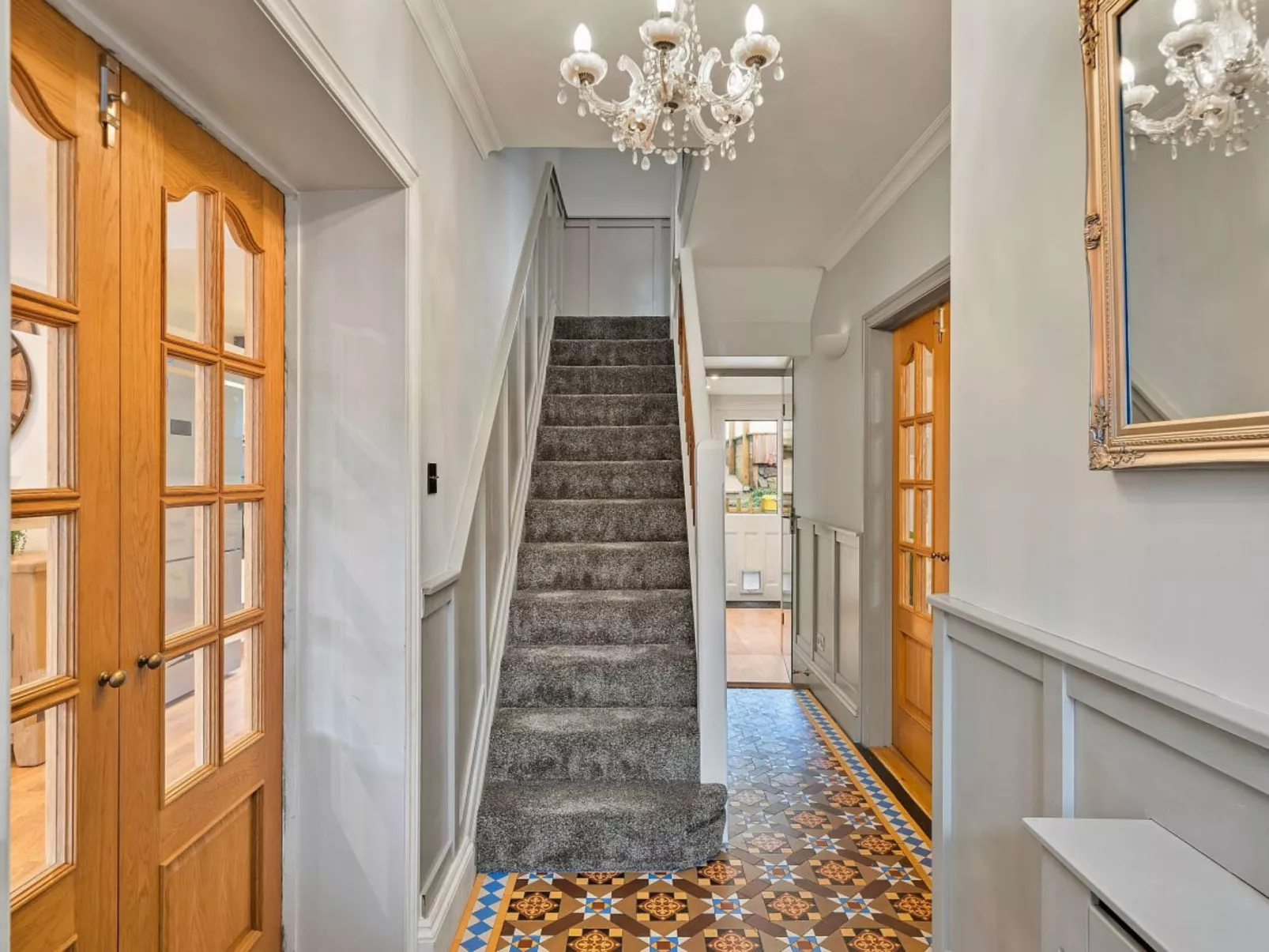 The Lamb Park Lookout-Dehors