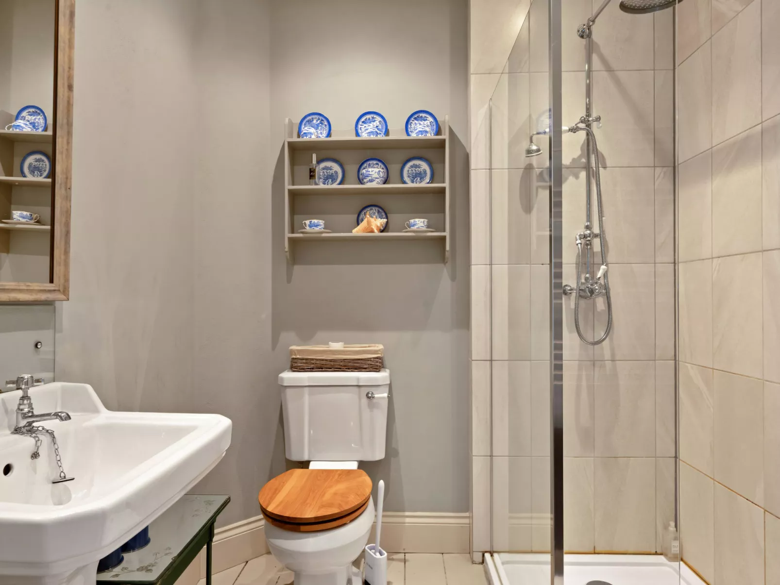 St Eval School House-Dedans