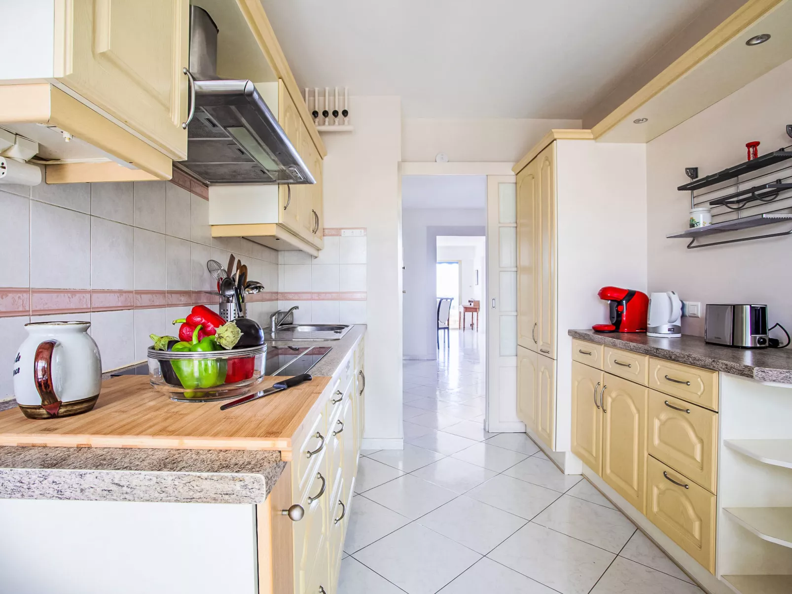 Azur Paradis-Drinnen