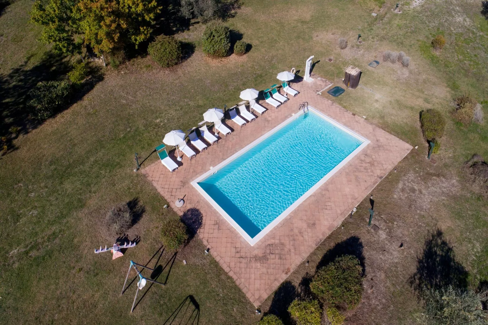 Acqua-Swimming pool