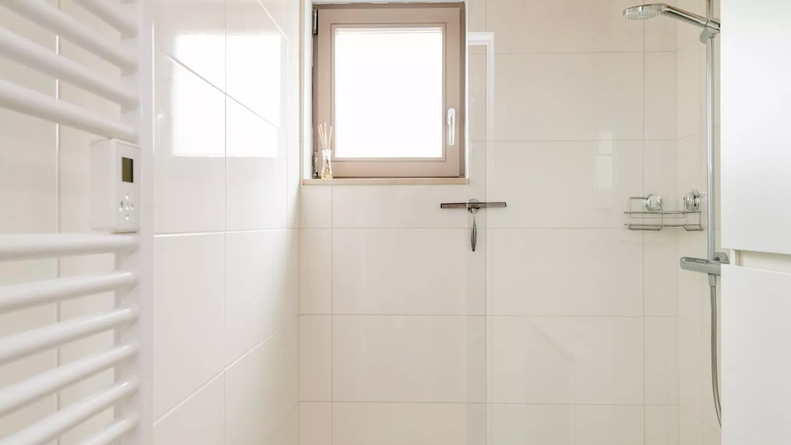 Westhinder I H81-Bathroom