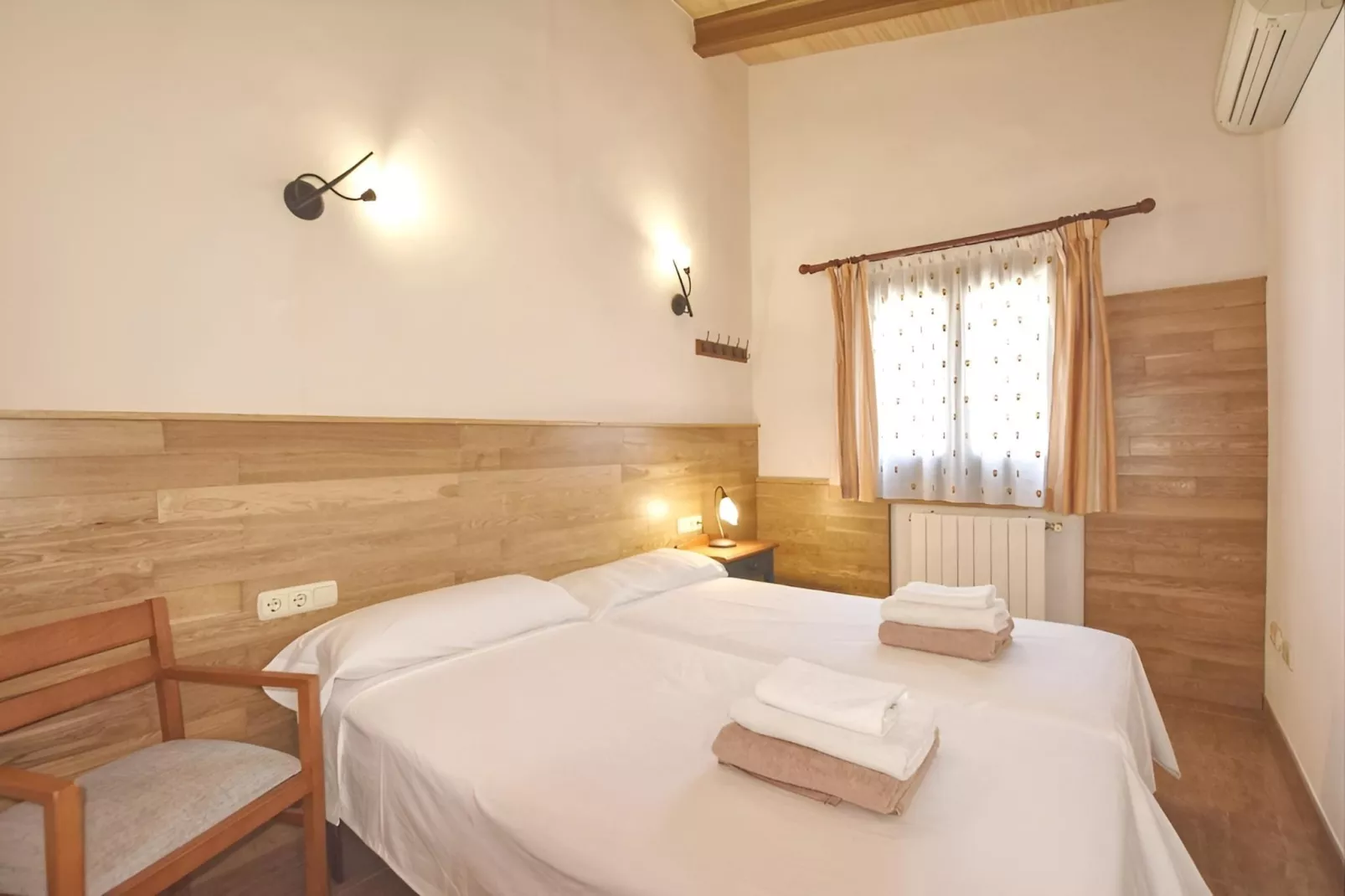 CA CLADERA  RAFAL ROIG - Schlafzimmer