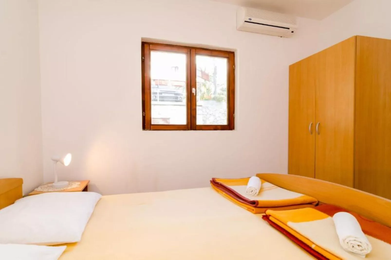 Guest House Sobra 38 - Double Room  with Garden View  3-Bedroom