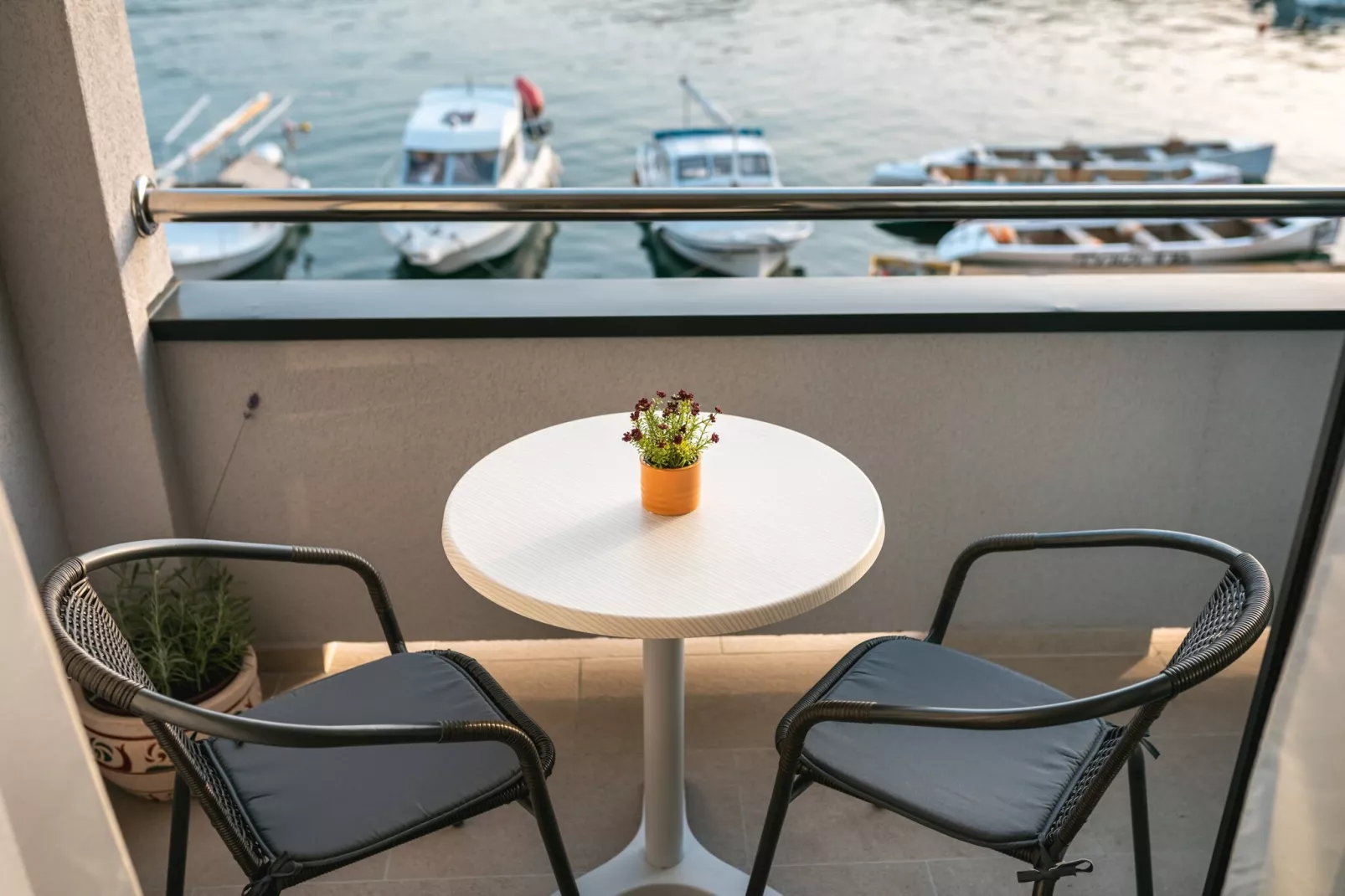 Apartments & Rooms Fisherman's Luck - Superior Twin Room with Balcony and Sea View-Terrace