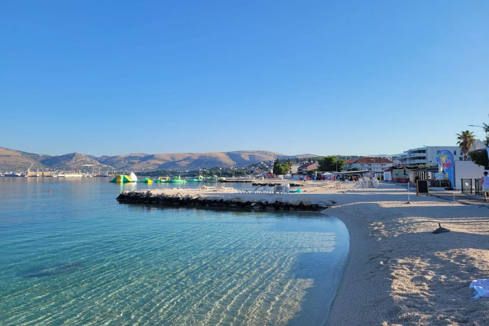 Studio Standard (A1)-Ambiance