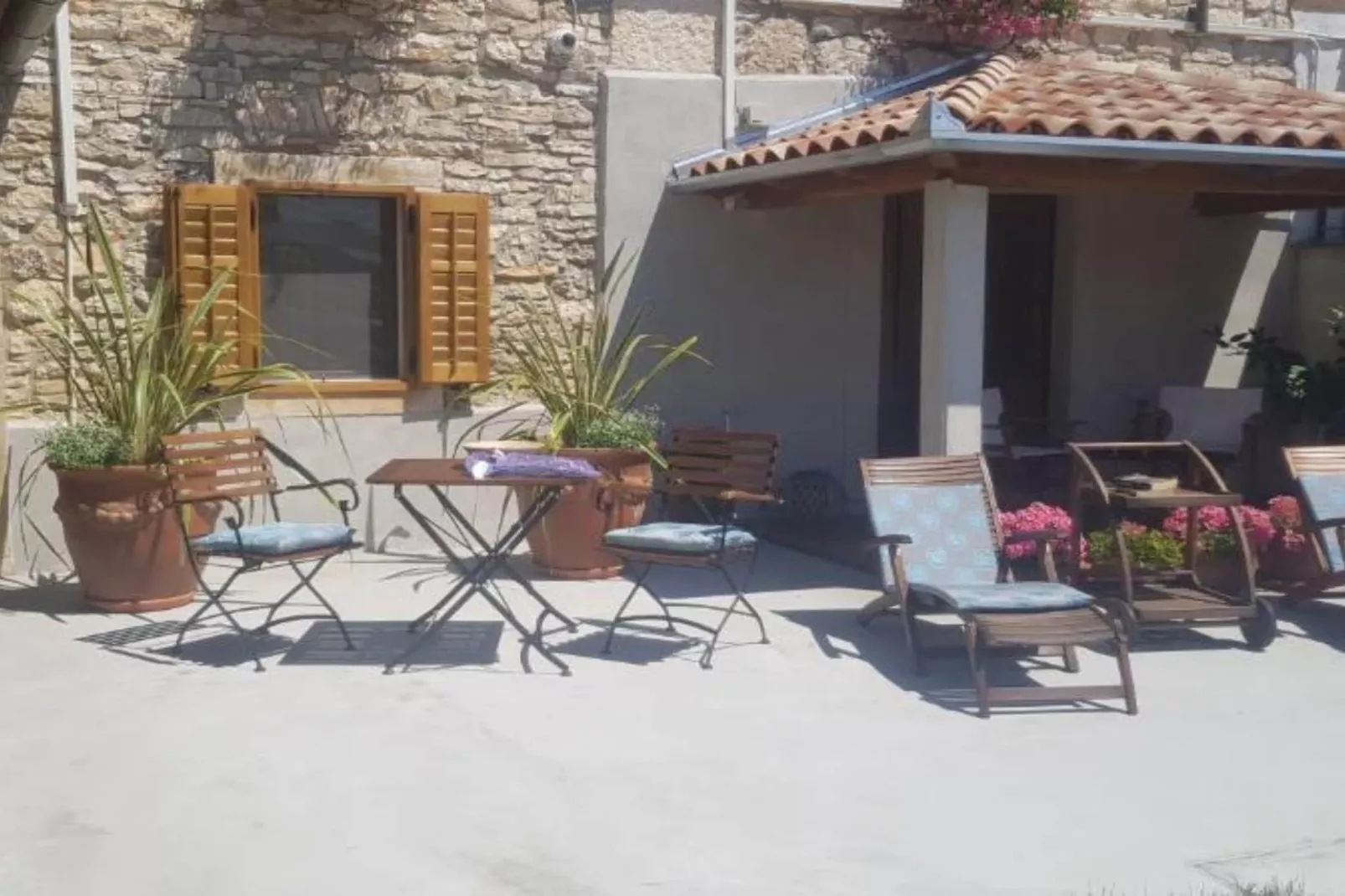 Double room with terrace (S1)-Extérieur