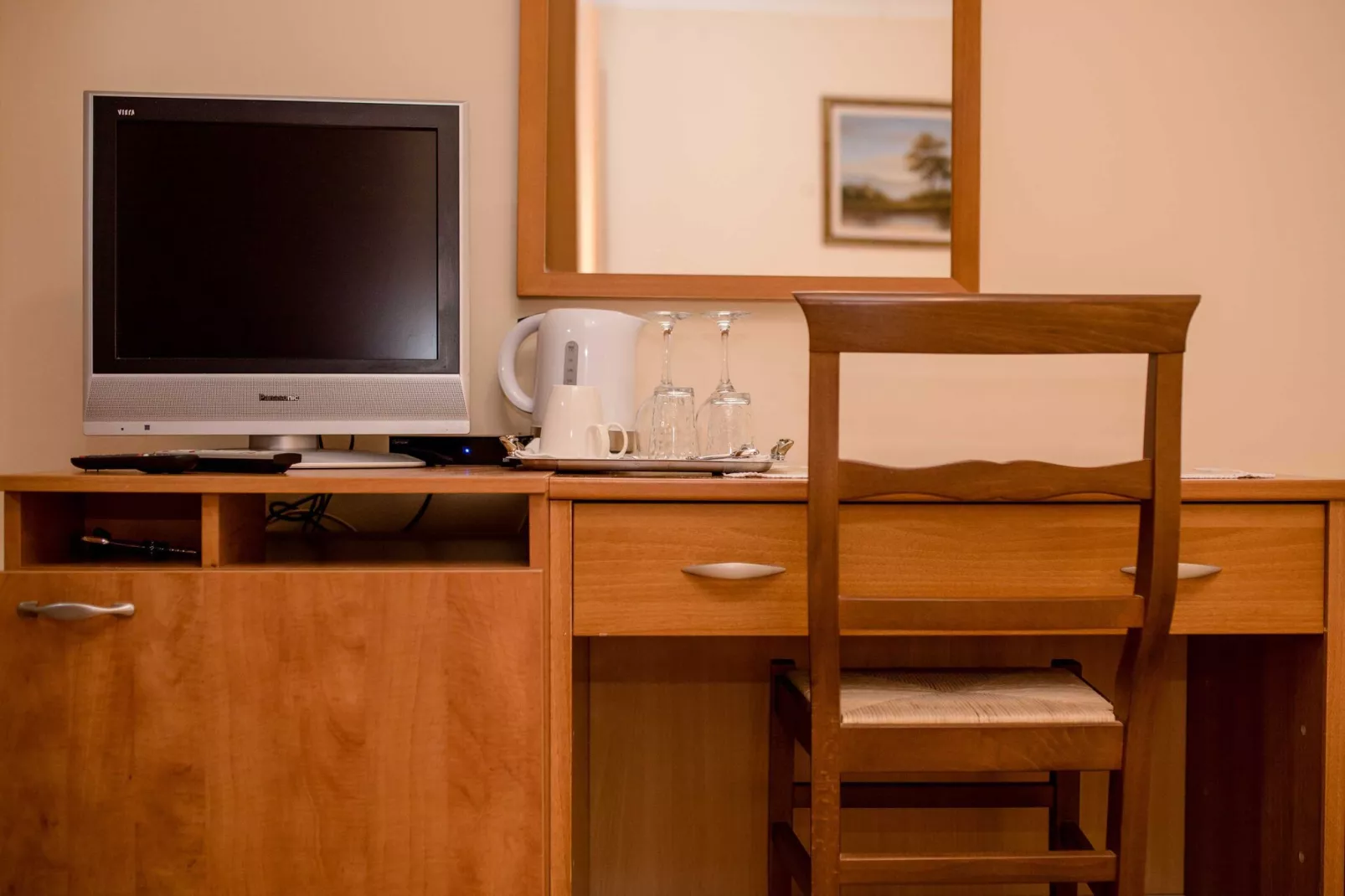 Guest House Villa Anggela - Comfort Triple room with Balcony and Sea View (Br4)-Indoor