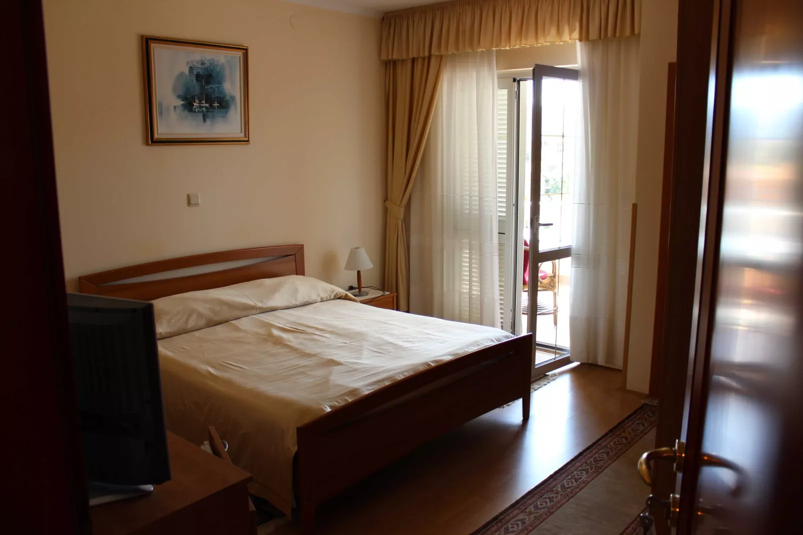Guest House Villa Anggela - Standard Double room with Balcony and Sea View (BR2)-Indoor