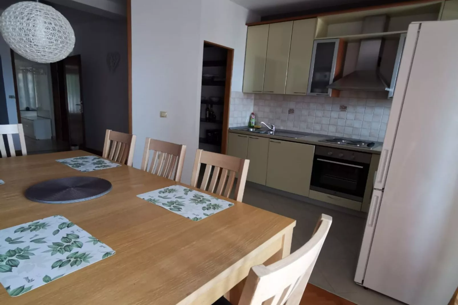 Three Bedroom Apartment with Terrace and  Sea View-Kitchen