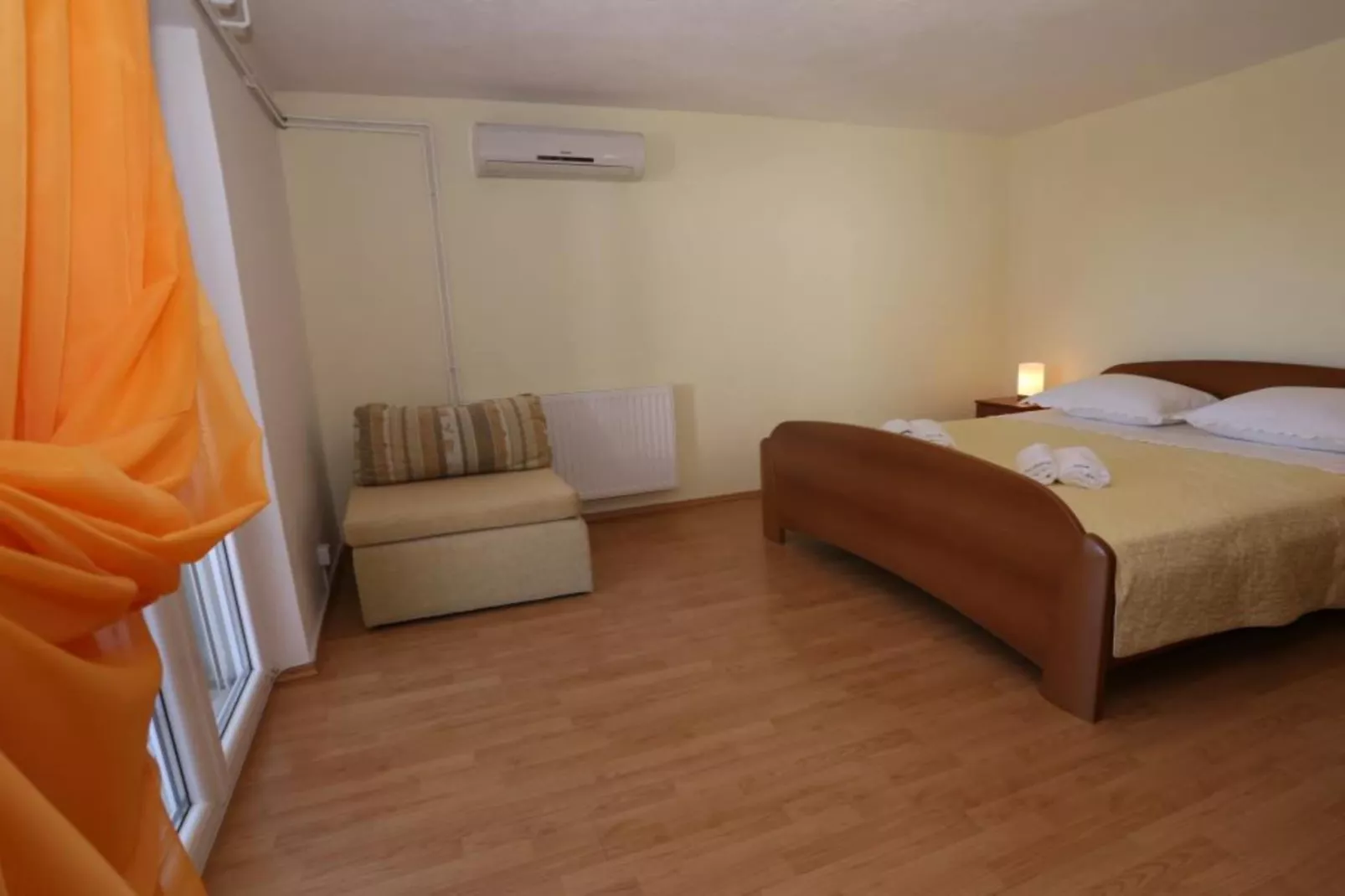 One-Bedroom Apartment With Terrace And Sea View (A1)