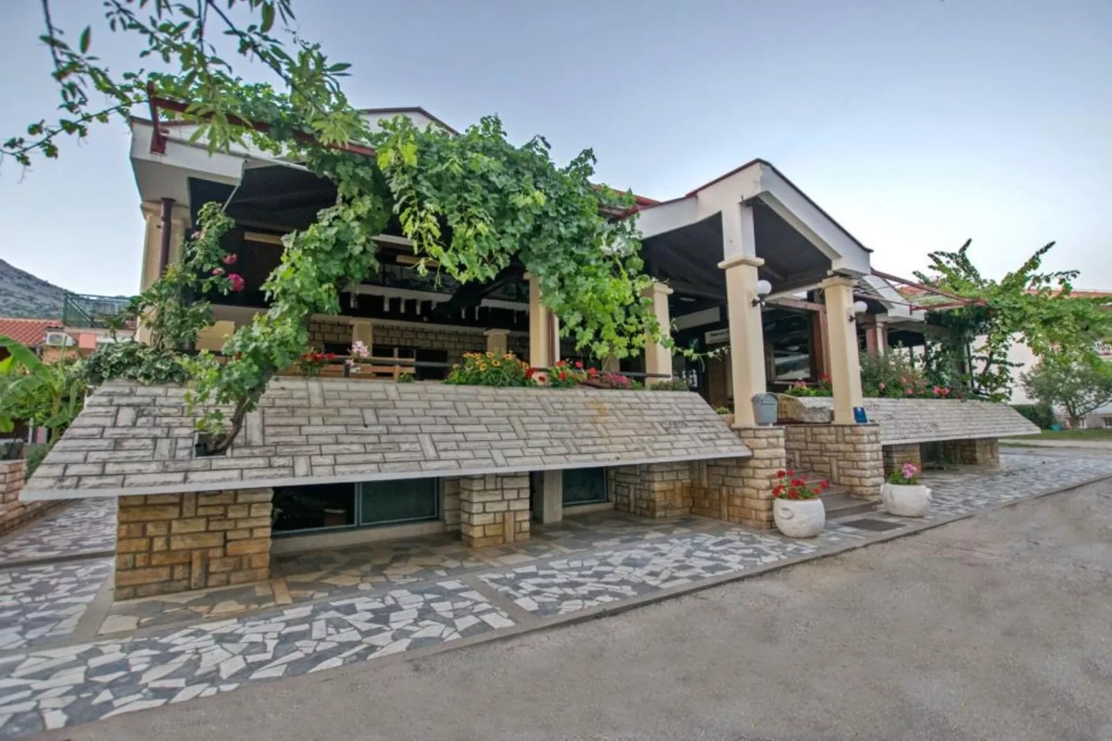 Apartments Adriana - Two Bedroom Apartment A4-Im Freien