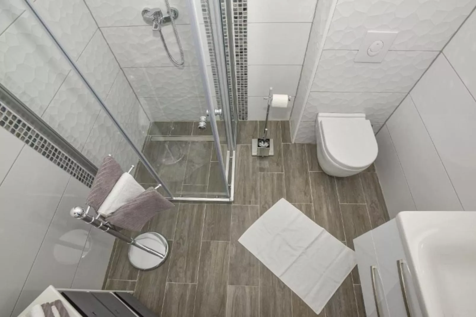 Apartment Hani 1 - One Bedroom Apartment With Balcony And Sea View-Bathroom