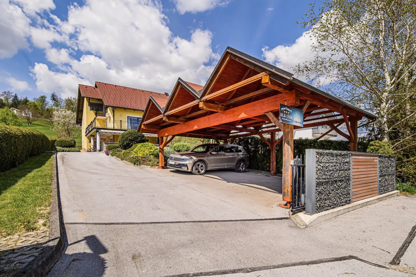 Sunny and Spacious Apartments with Terrace near Water Park - One Bedroom Apartment with Terrace-Outdoor