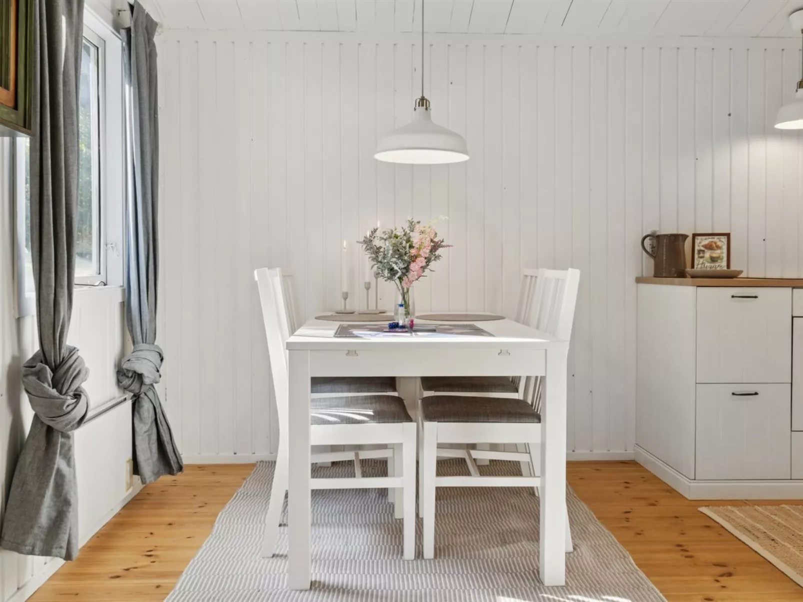 "Baarde" - 1.2km from the sea-Drinnen