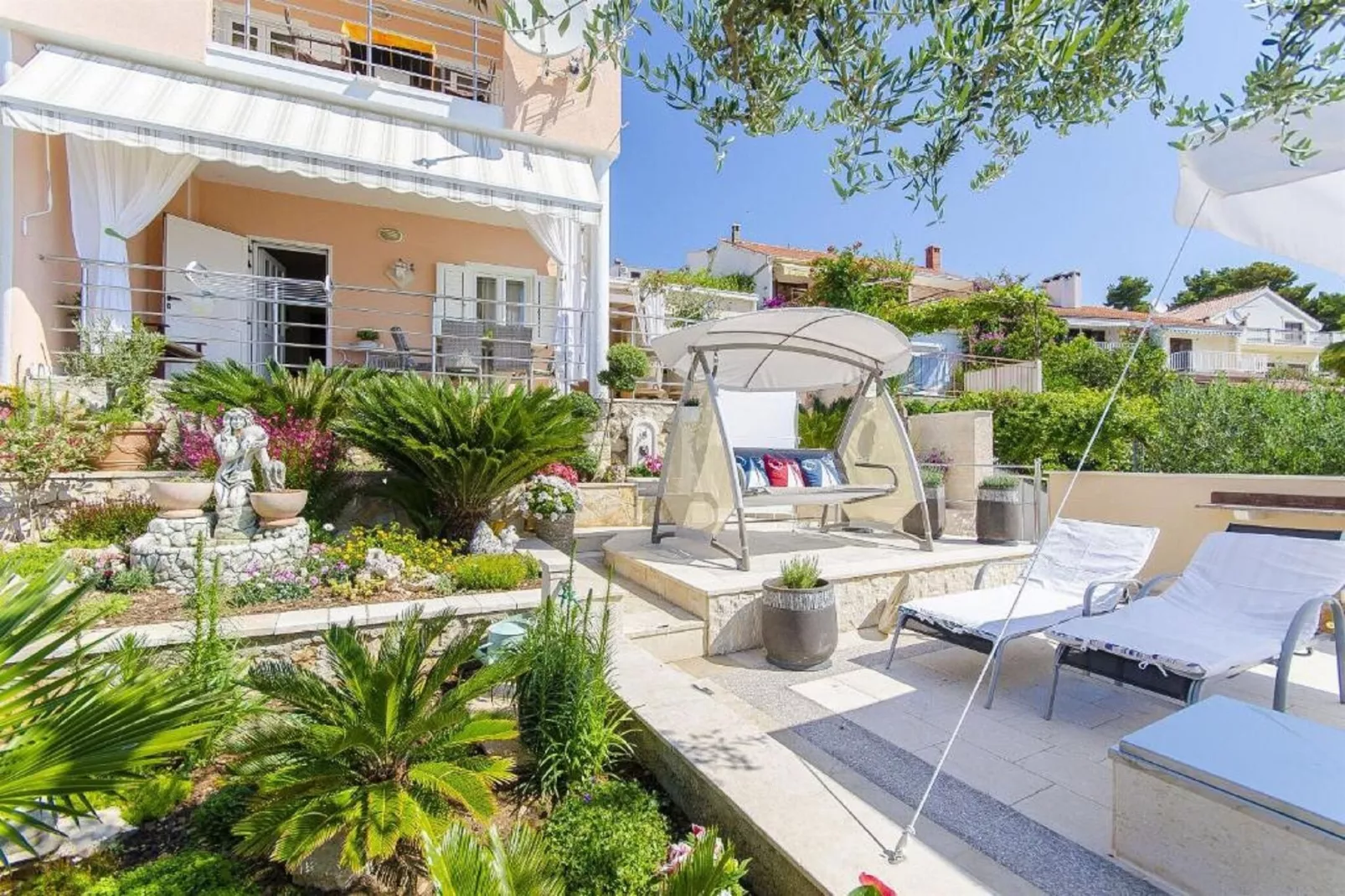 Apartments Nives -Standard Two Bedroom Apartment   (A1)-Extérieur