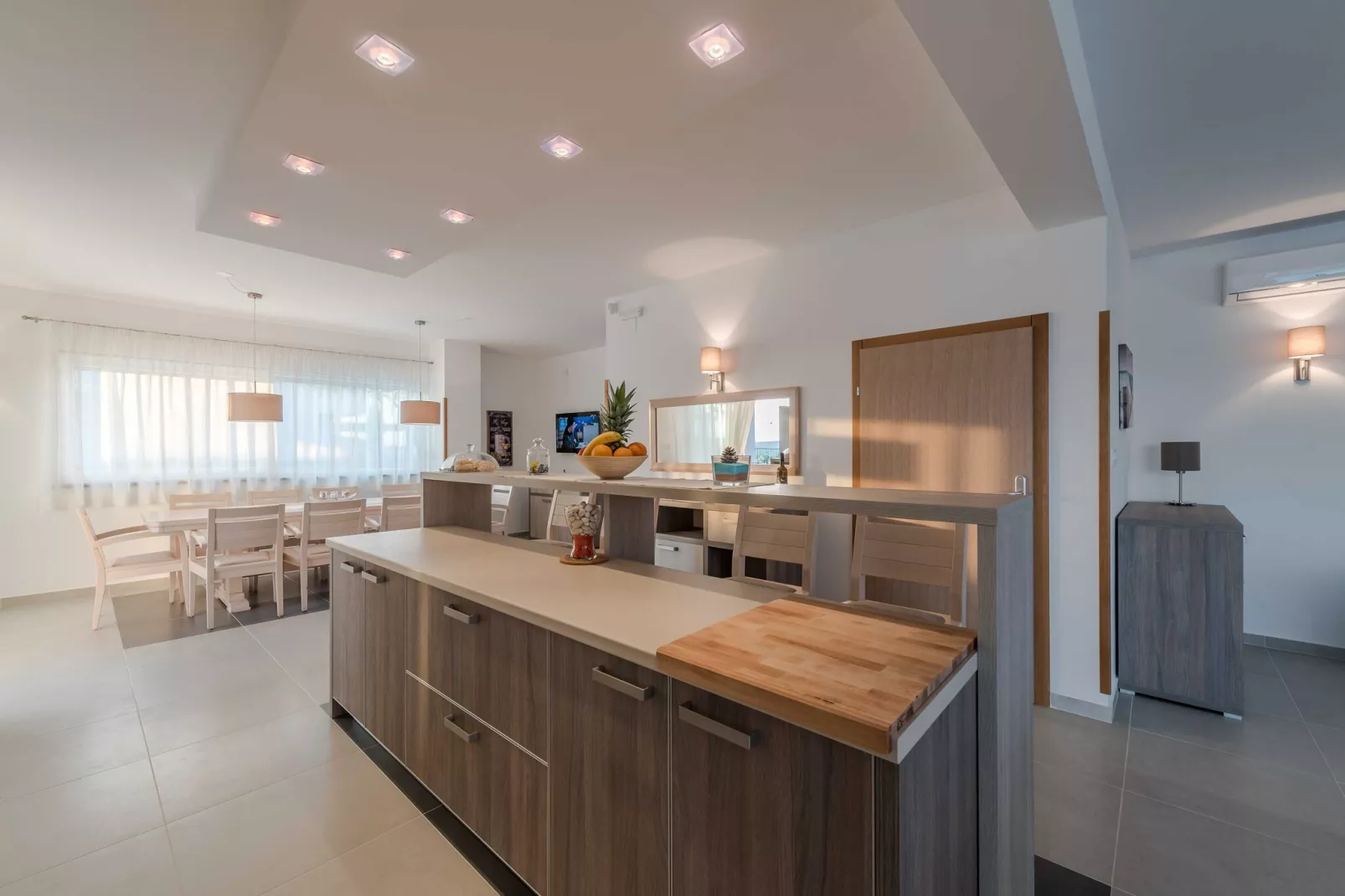 Luxury Escape with Swimming Pool & Modern Design -Deluxe Four Bedroom Villa with Private Pool (Villa 6)-Küche