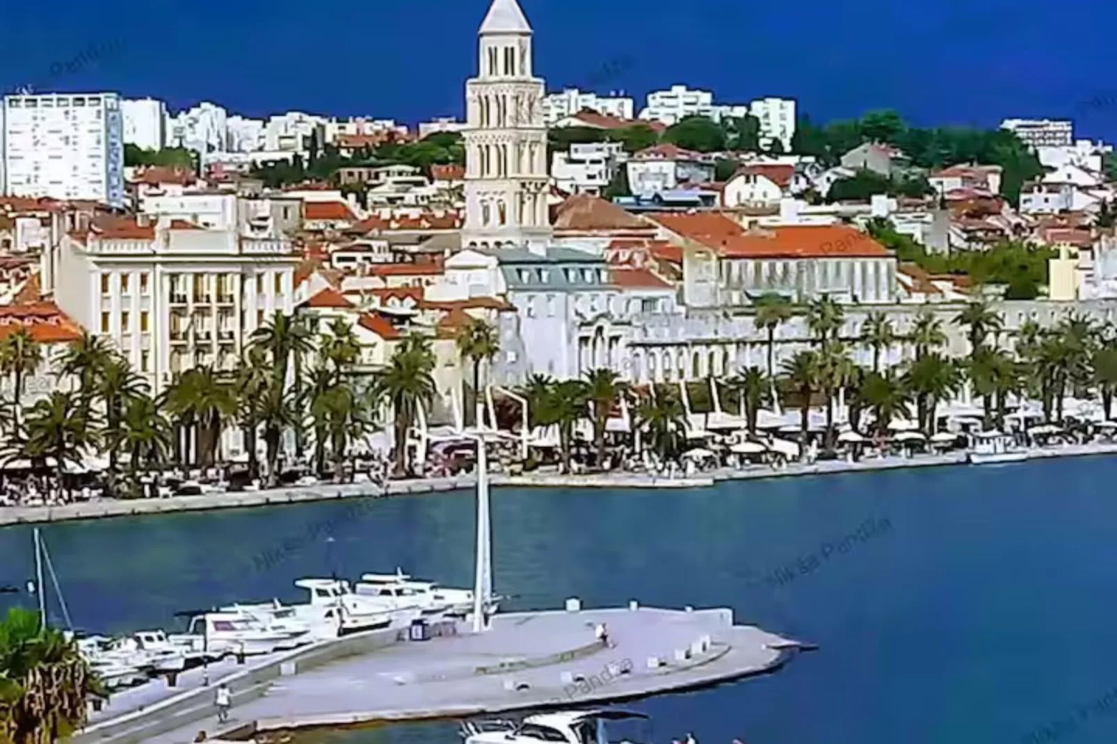 Silver Gate Rooms-Diocletian's Palace - Quardruple Room-View