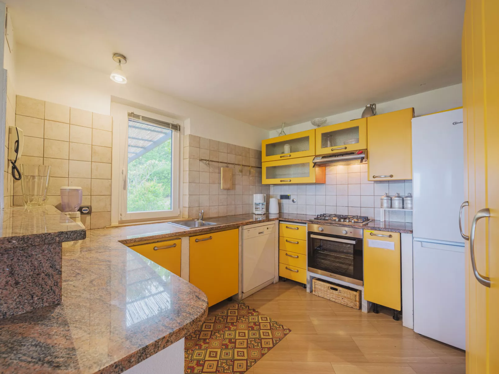 Casa Marepietra-Inside