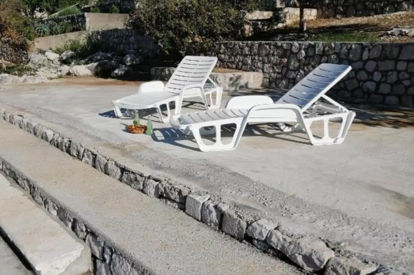 Spacious and Cozy Seafront Apartments - Two Bedroom Apartment  with Terrace and Sea View-Outdoor