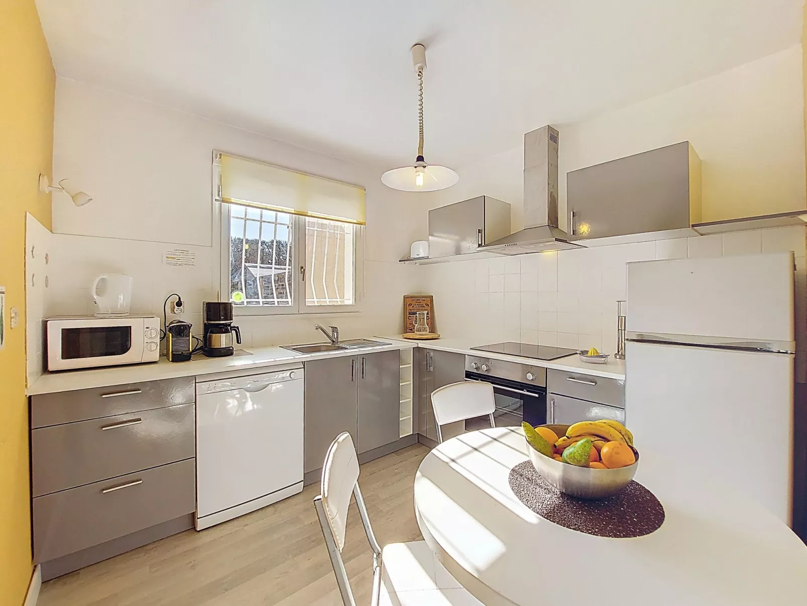 Les Floriales-Drinnen