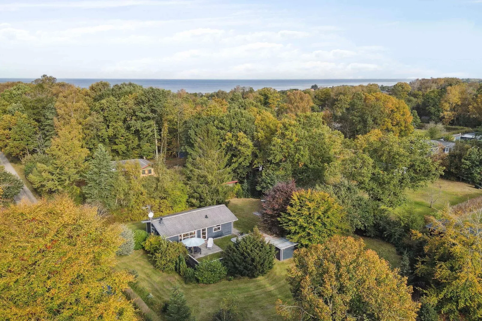 5 Sterne Ferienhaus in Glesborg-Im Freien