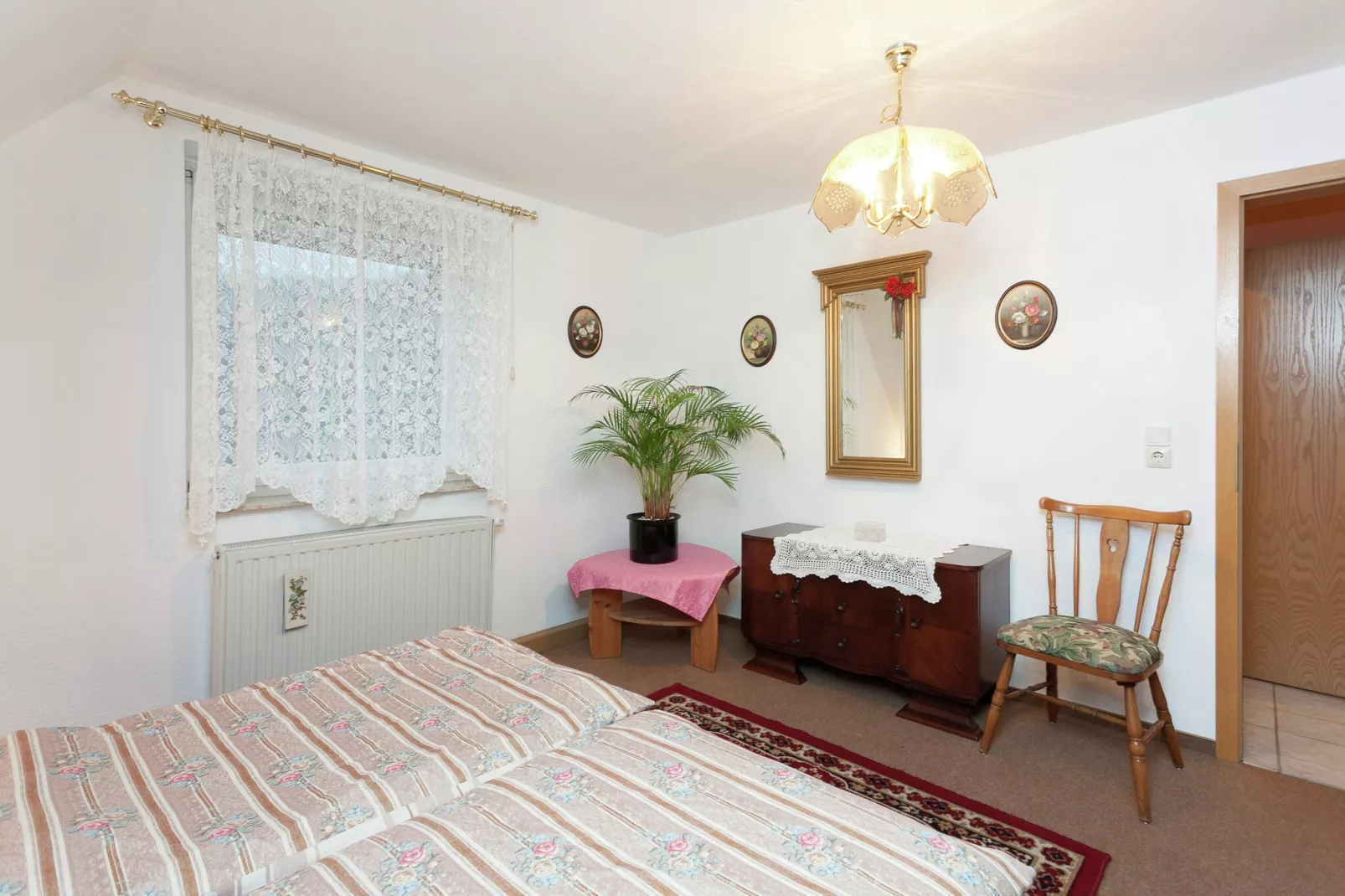 Ferienwohnung mit Kamin Am Waldrand-Schlafzimmer