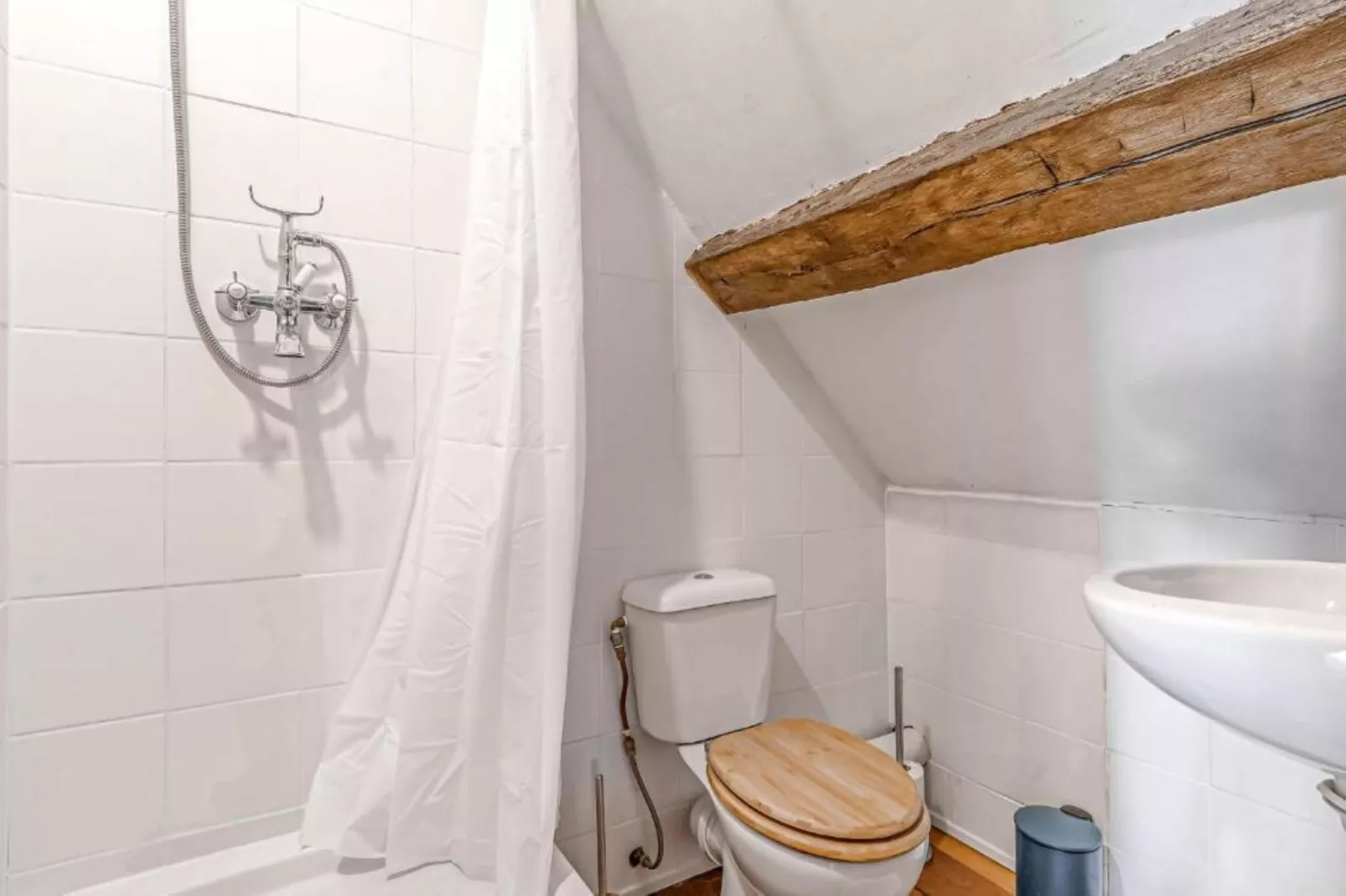 Boerderij Feny-Bathroom