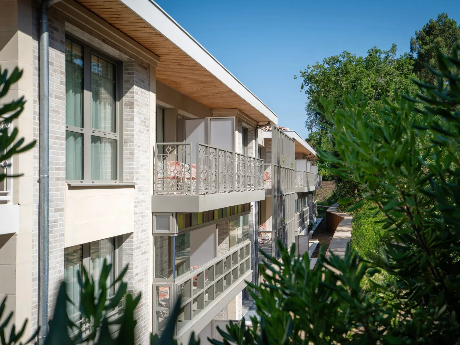 La Résidence-Outside