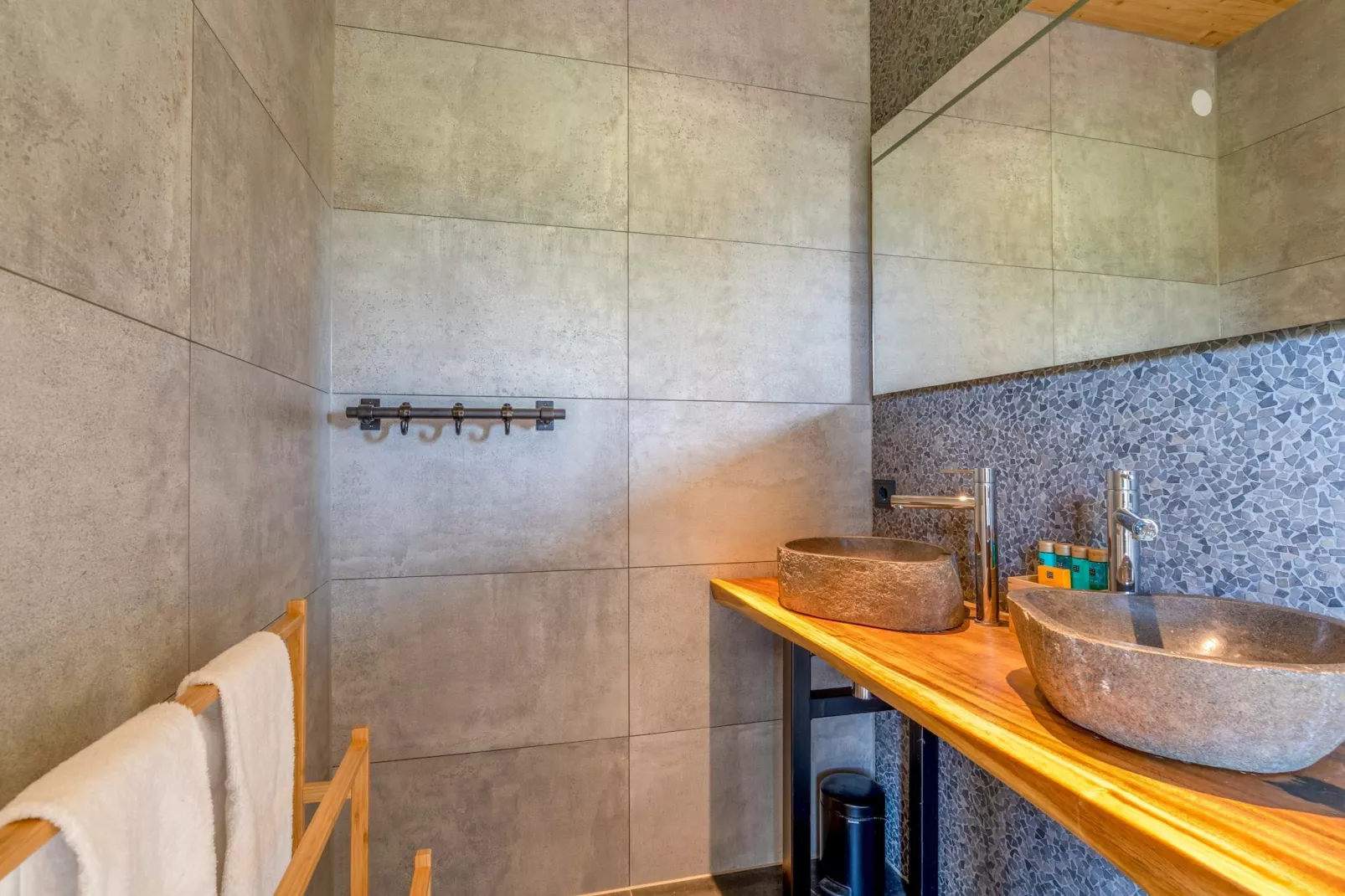 Villa Buytenplaats 187-Bathroom