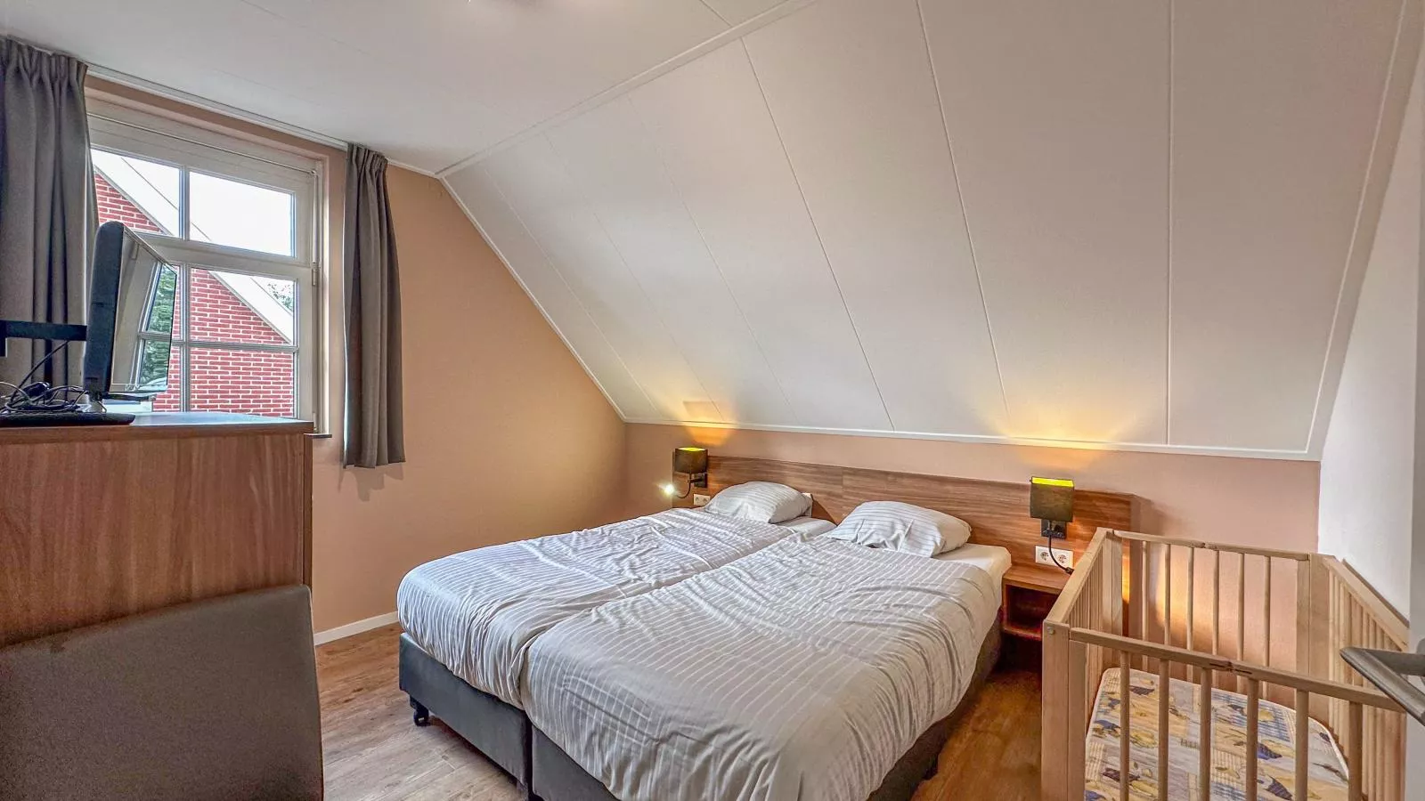 Dune Design 39-Bedroom