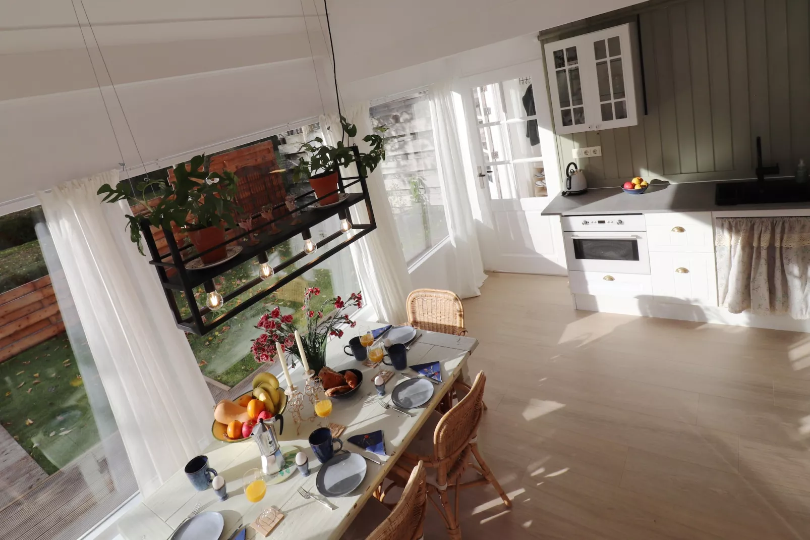 Casa Divera-Dining room