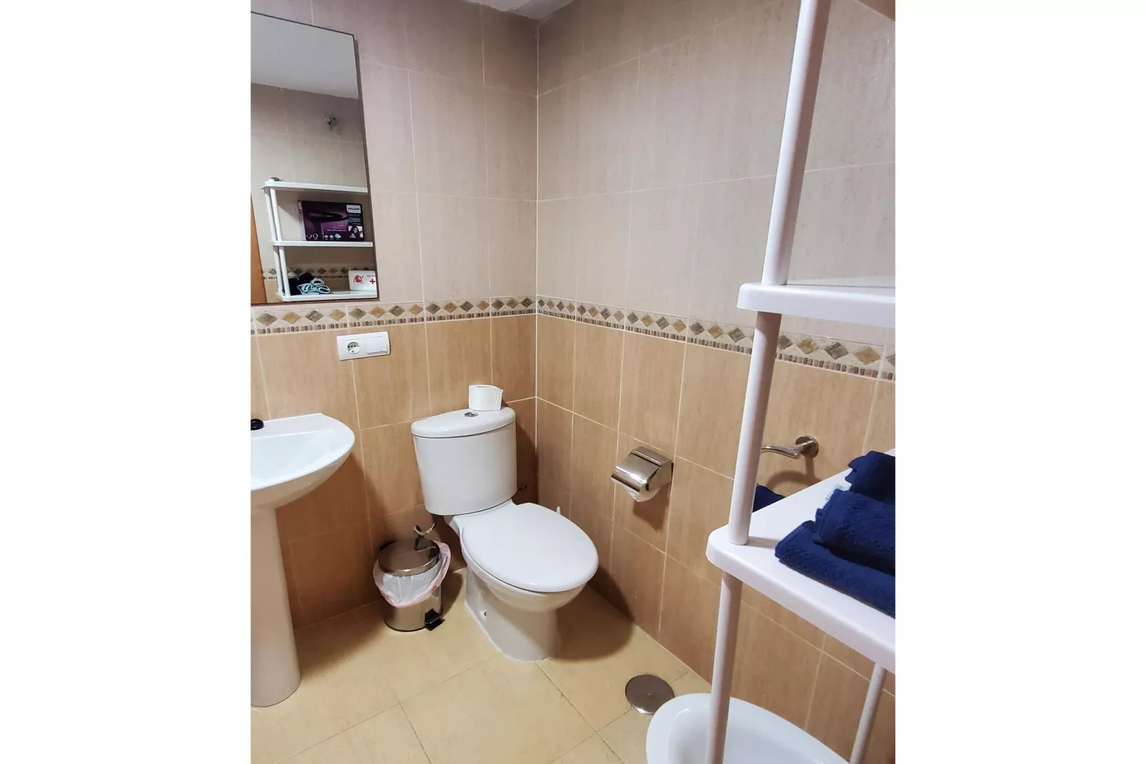 CT 342 AL - Faro's Paraiso de Vera Apartment-Bathroom