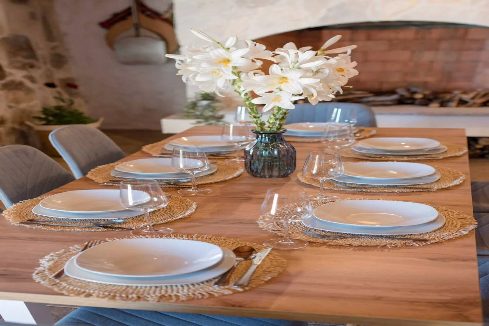 Authentic Villa Storia-Salle à manger