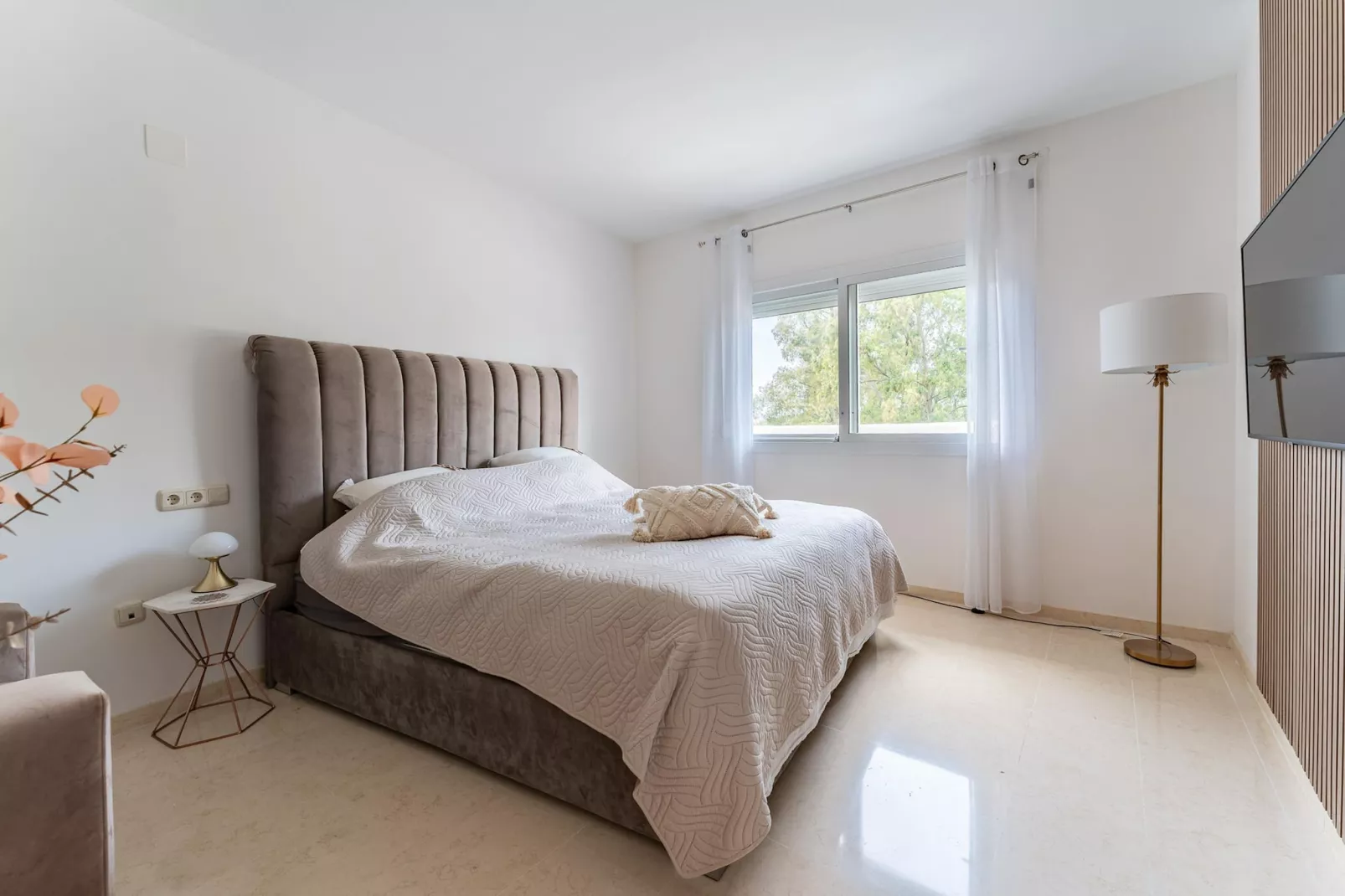 CT 366 - Faro's Silent Dream in Elviria - Marbella-Bedroom