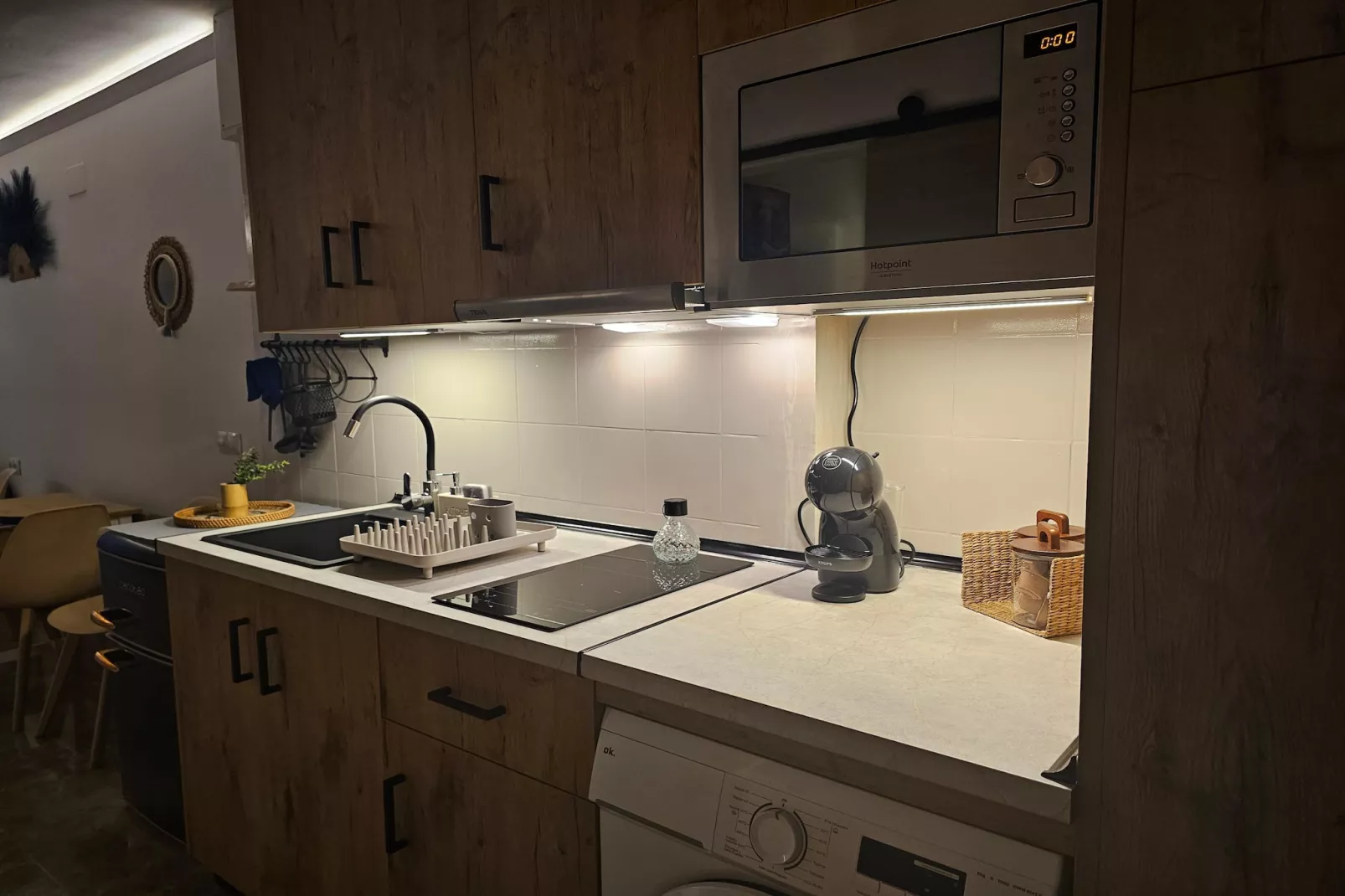 CT 394 - Faro's Beach & Town - Torremolinos-Kitchen