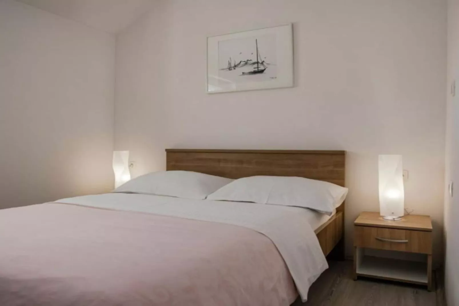 Beautiful Haven Villas - Villa Ante with Outdoor Pool-Bedroom