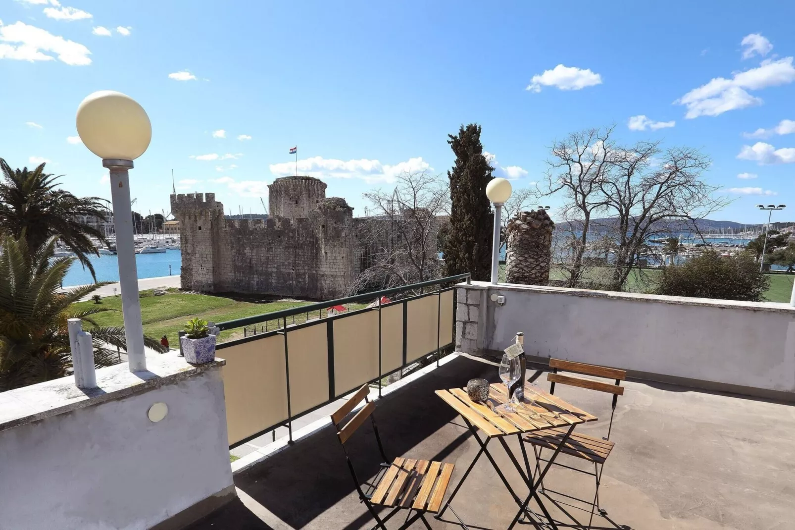 M Apartment Trogir-Terrace balcony