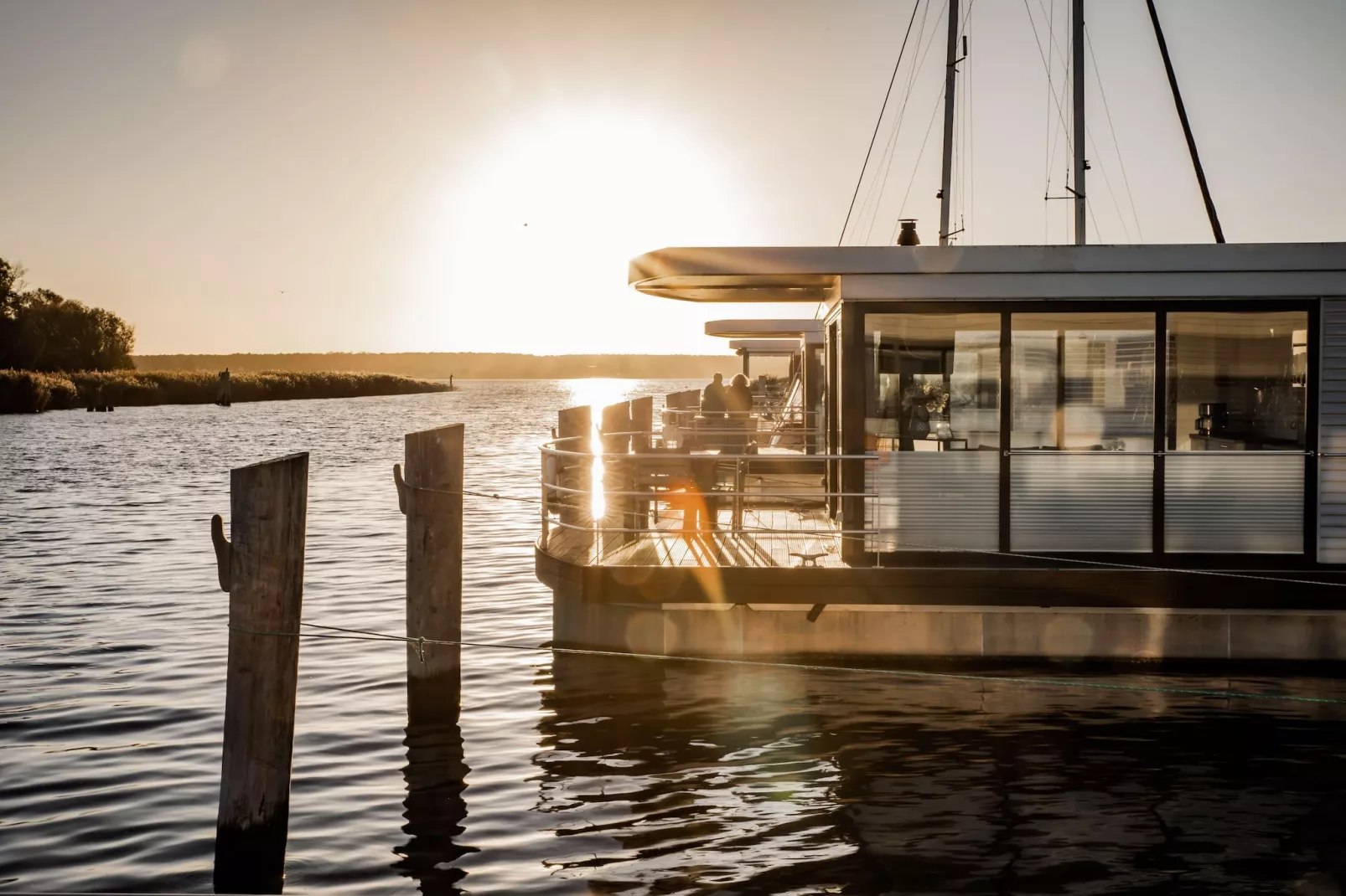 Hausboot in Peenemünde-Extérieur été