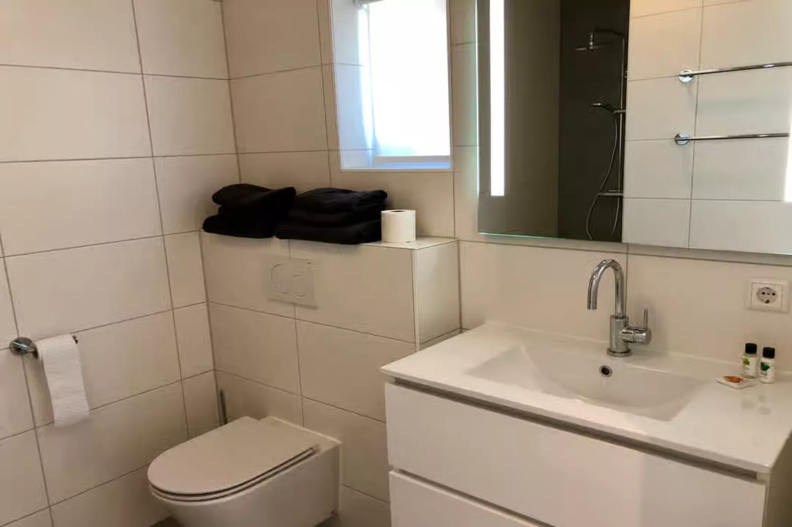 Plein 40 Lodge 22-Bathroom