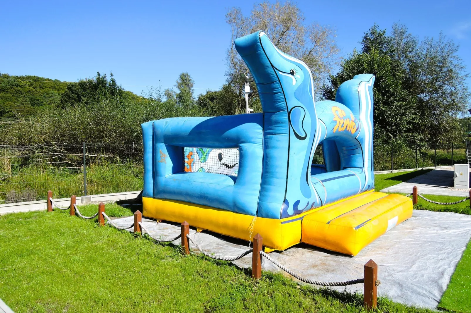 Turkusowa osada Wapnica-Jardins en été