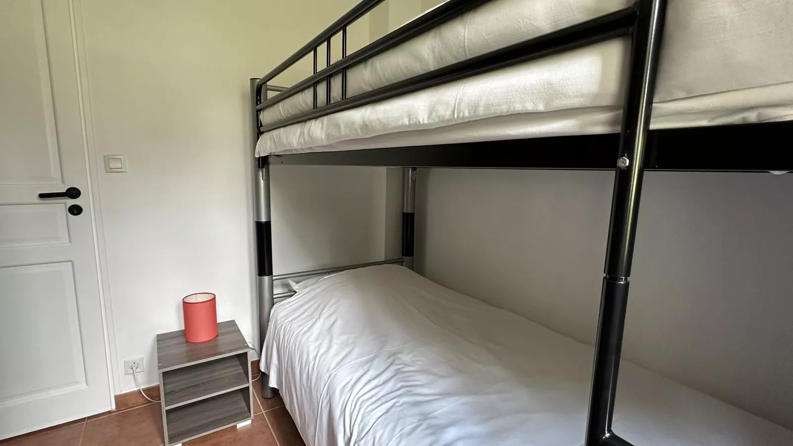 Lac Bleu nr 14-Bedroom