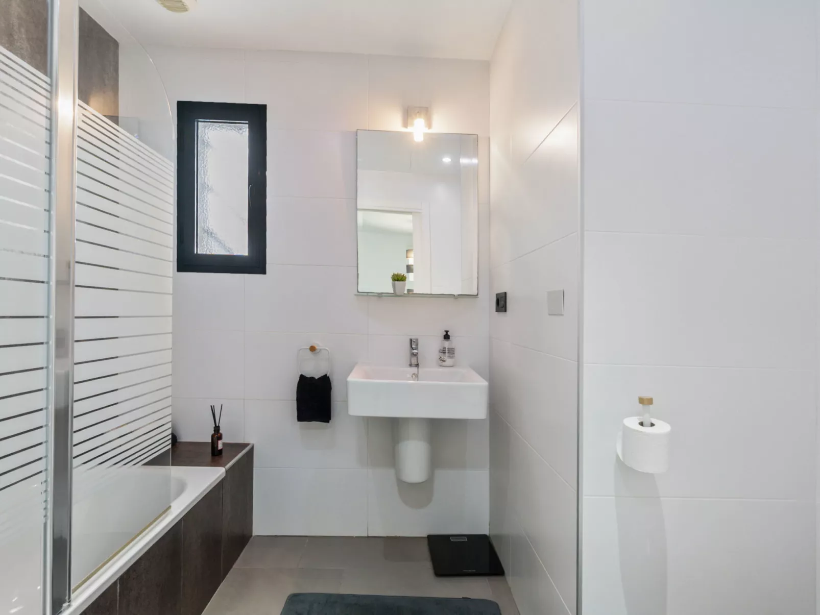 Oasis Beach 1-Drinnen