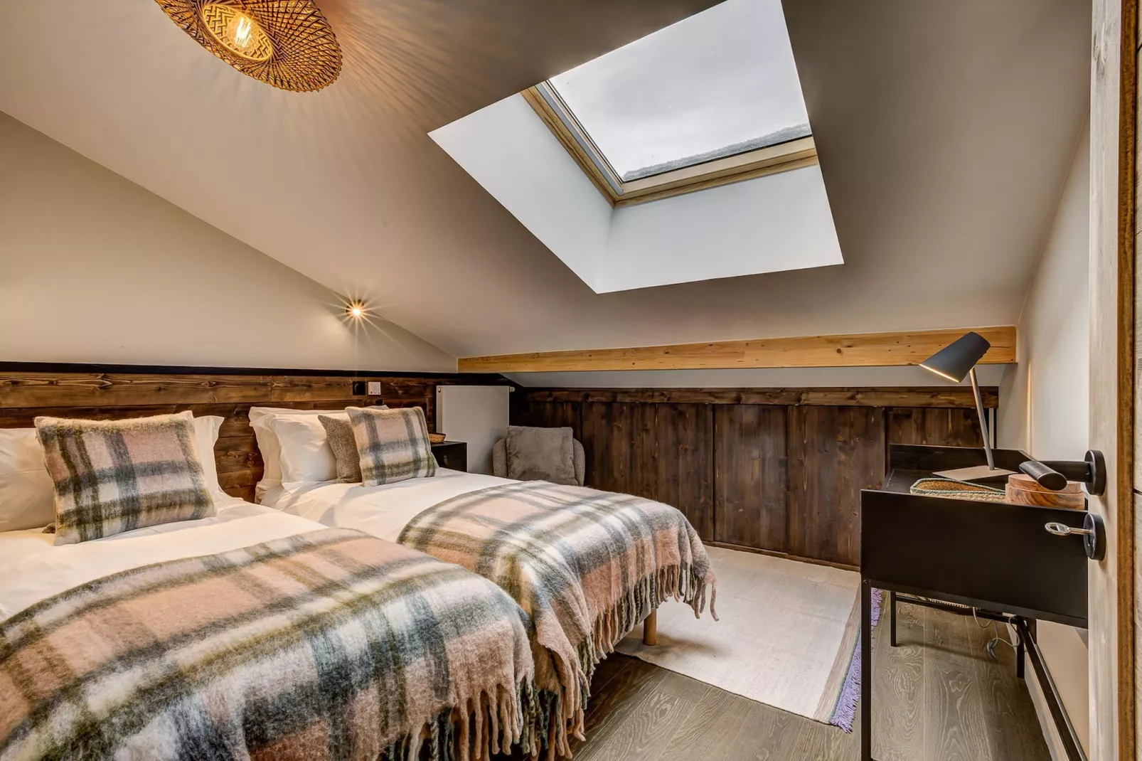 White Pearl A34-Schlafzimmer