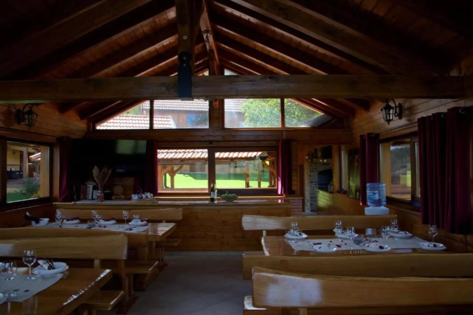 Brezova Poljana Lodge with Sauna and Hot-Tub - Five Bedroom Holiday Home-équipements